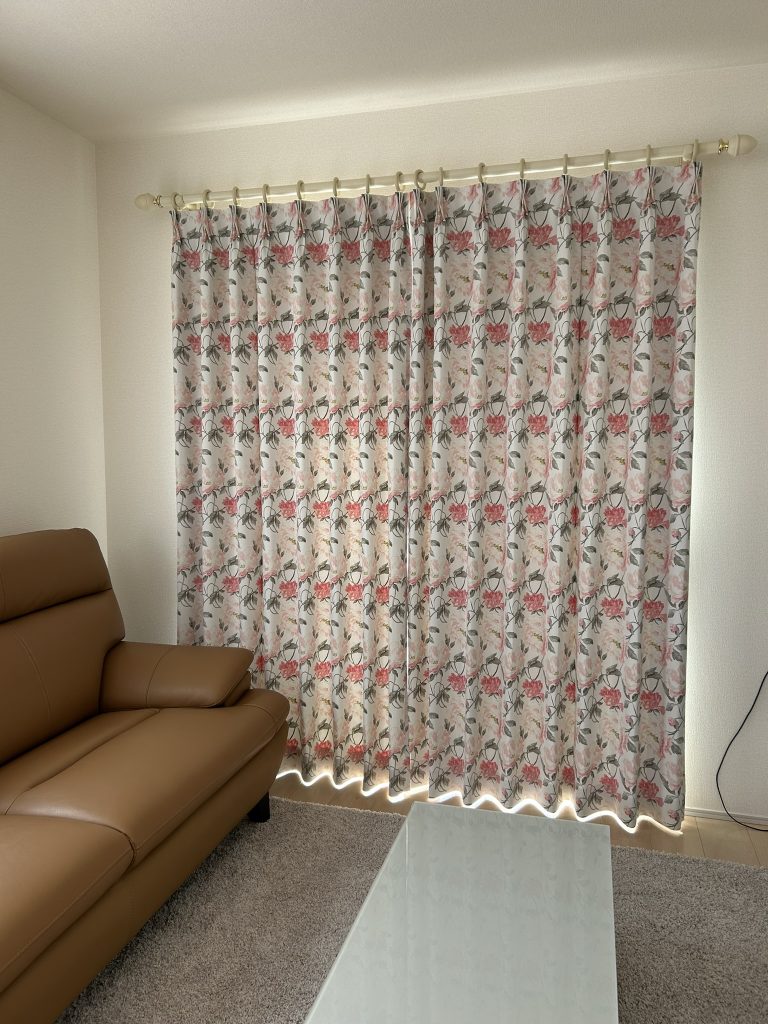 ローラアシュレイのカーテンの施工事例 | プロヴァンスの風｜群馬県高崎市