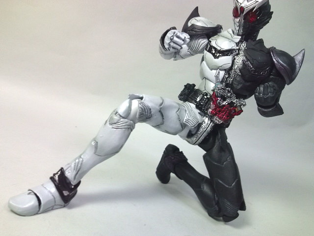 Review: S.I.C. Vol.59 Kamen Rider W Fang Joker & Skull, No.30