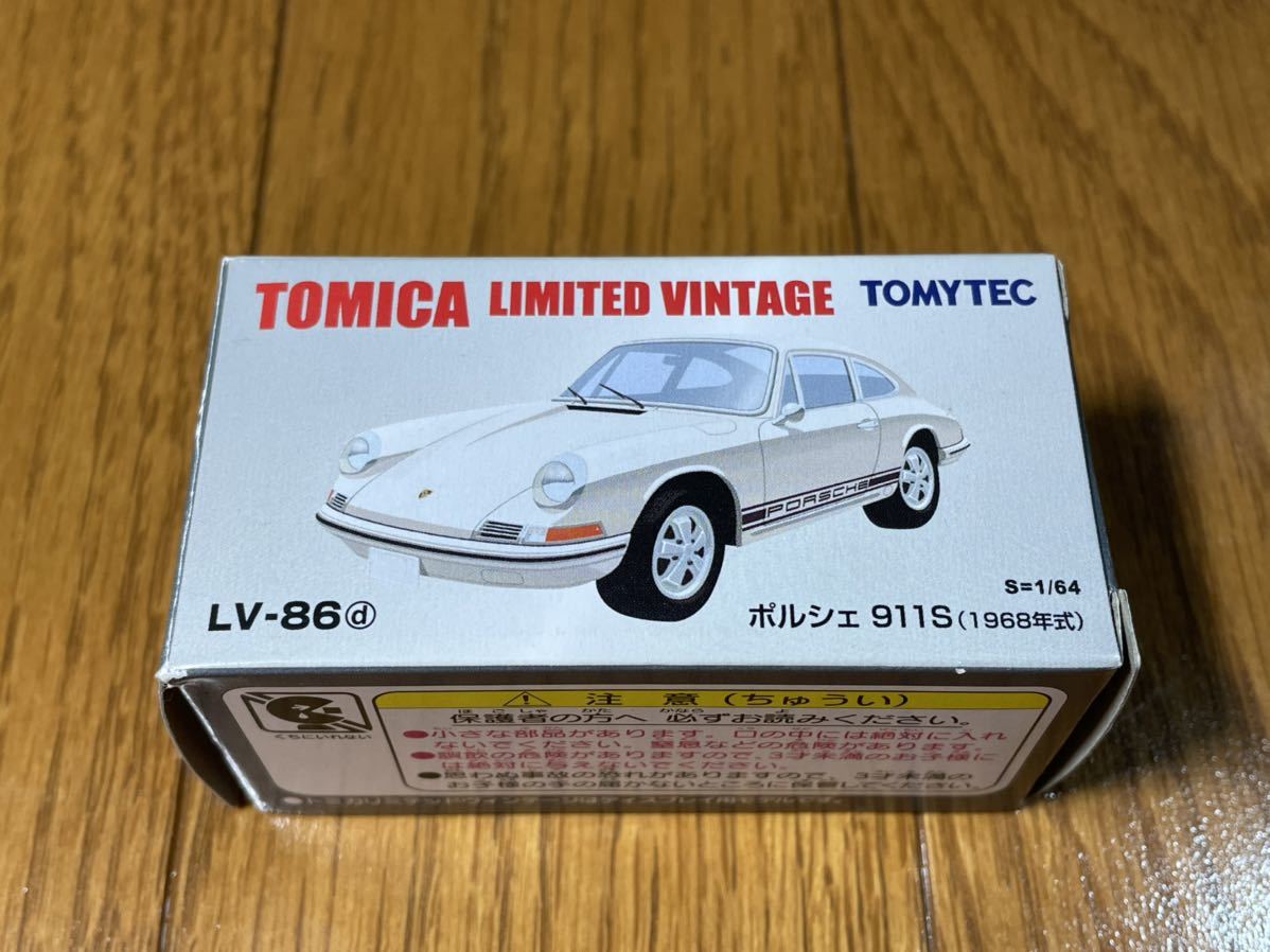 トミカリミテッドヴィンテージ 1⁄64 PORSCHE ポルシェ 911S 1968年式