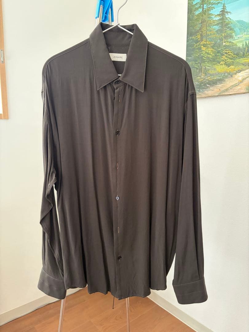 トップス LEMAIRE Shirt In Brown Viscose Lemaire Regular Long Sleeve Brown Button-Up Shirt L114018 Men's